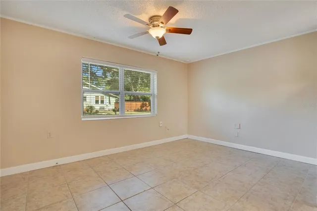 $1,250 | 1800 East Harding Street, Orlando, FL 32806