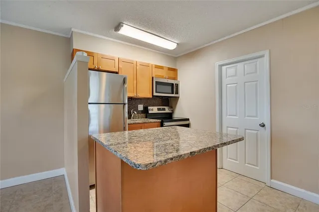 $1,250 | 1800 East Harding Street, Orlando, FL 32806