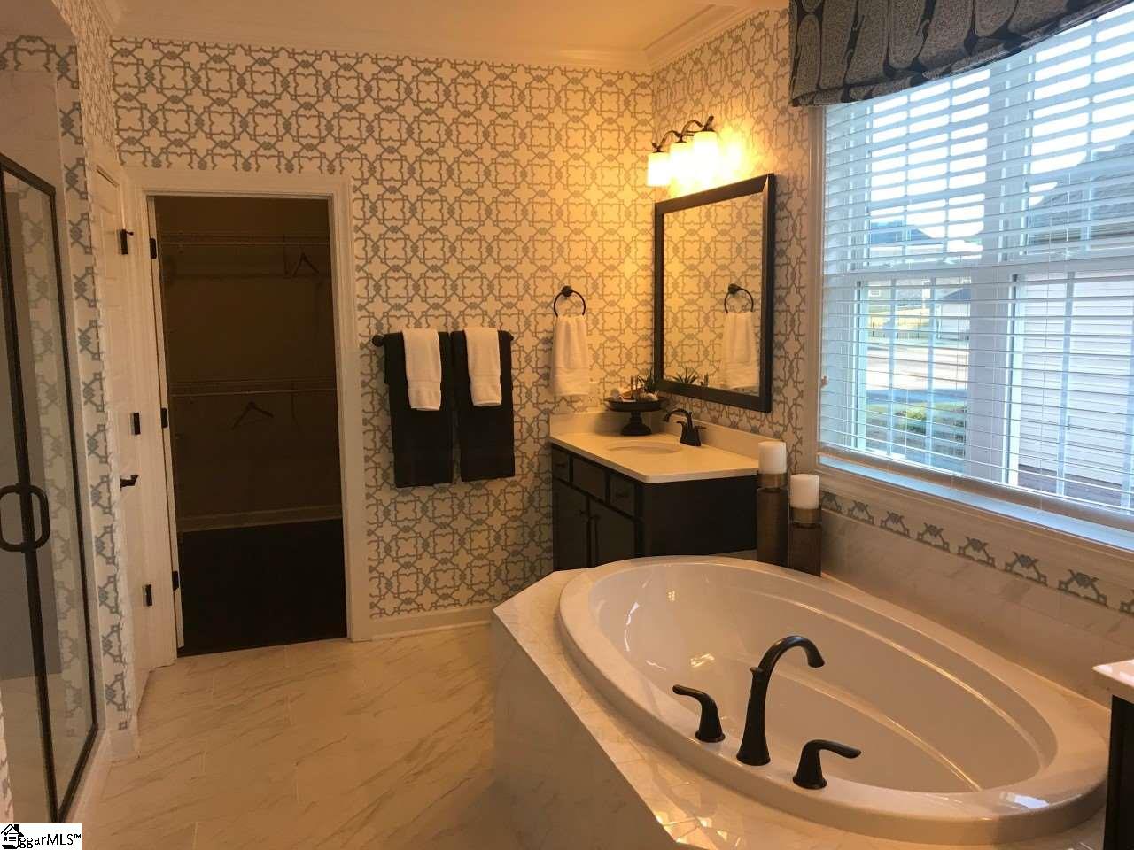 100 Crestgate Way Easley, SC 29642 - Photo 11 of 15 Gallery Image 11