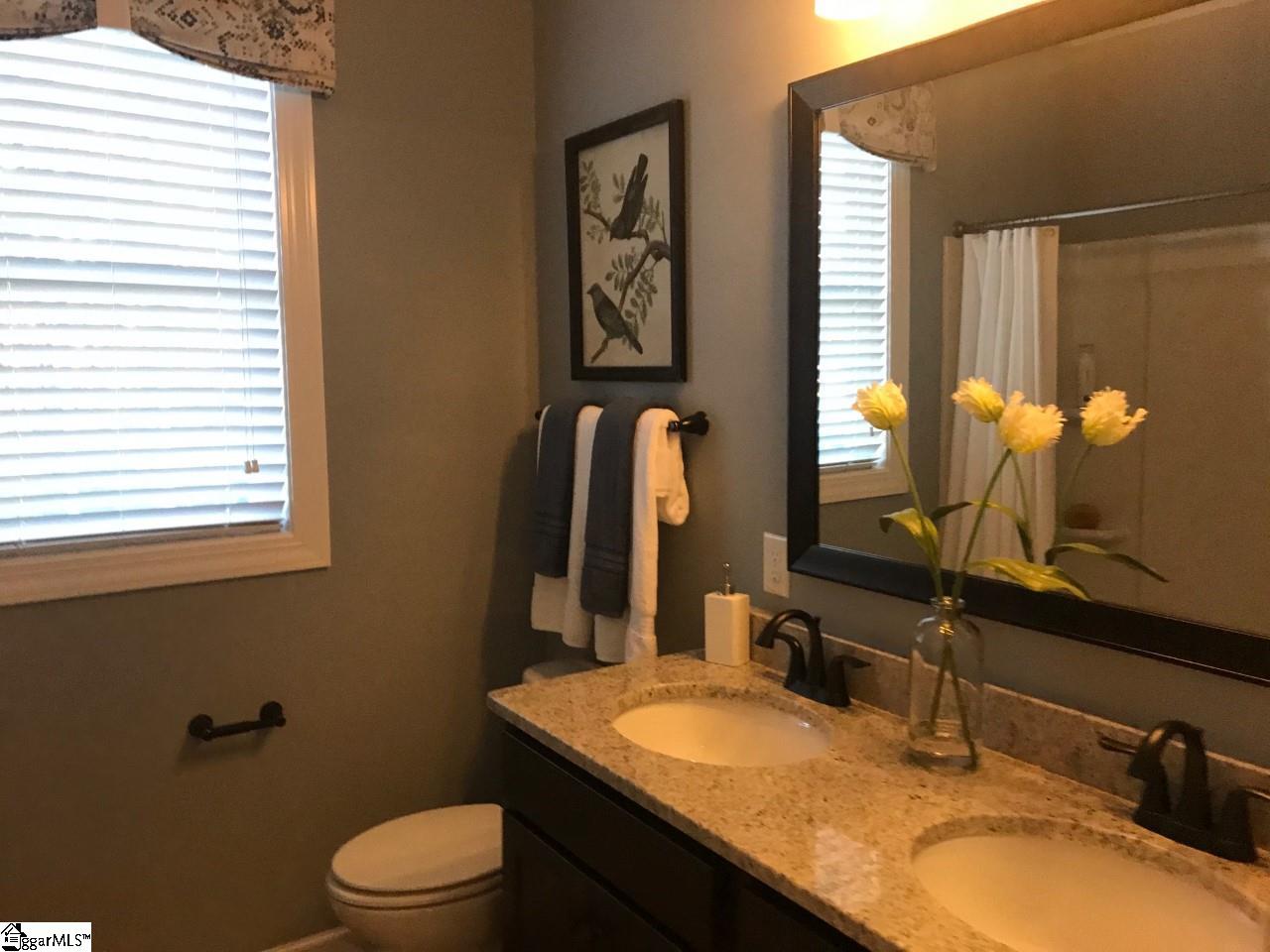 100 Crestgate Way Easley, SC 29642 - Photo 13 of 15 Gallery Image 13