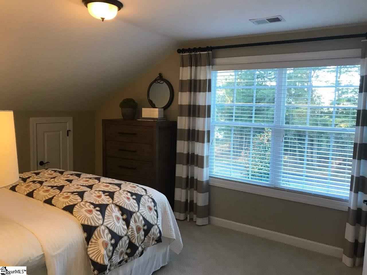 100 Crestgate Way Easley, SC 29642 - Photo 9 of 15 Gallery Image 9