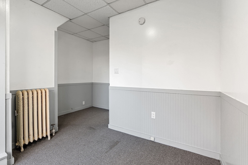 44 19th Street Lowell, MA 01850 - Photo 14 of 41