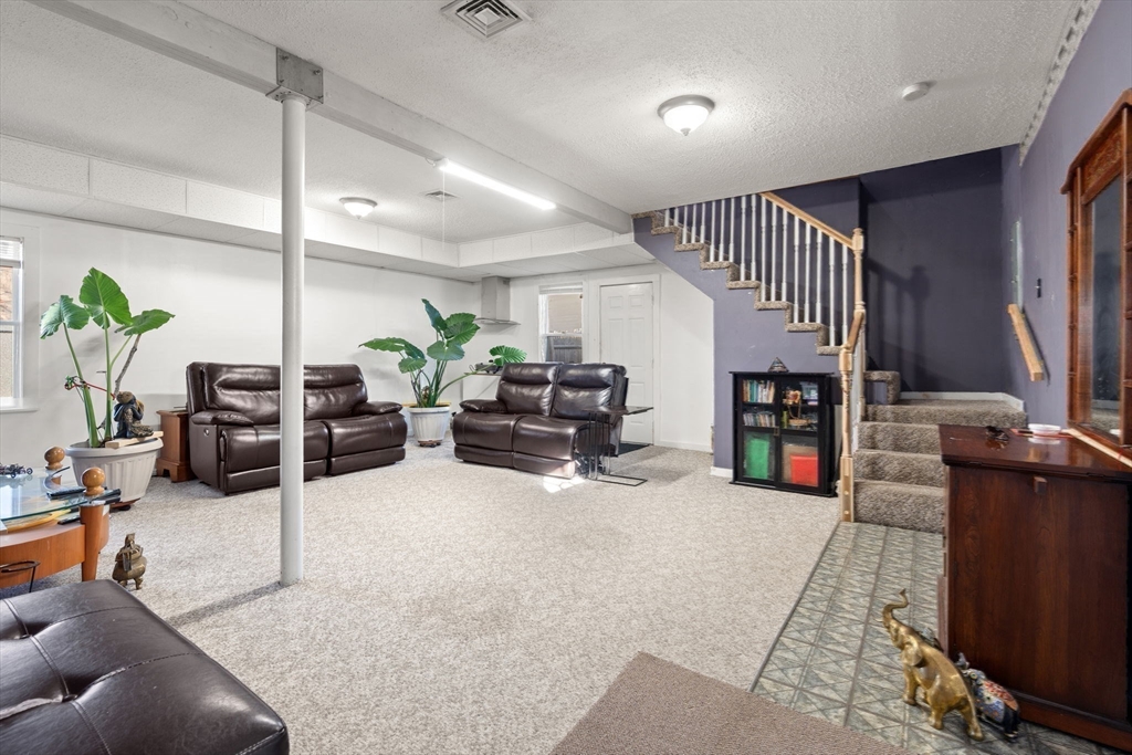 44 19th Street Lowell, MA 01850 - Photo 28 of 41