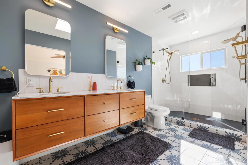 2072 Wandering Road Encinitas, CA 92024 - Photo 13 of 28