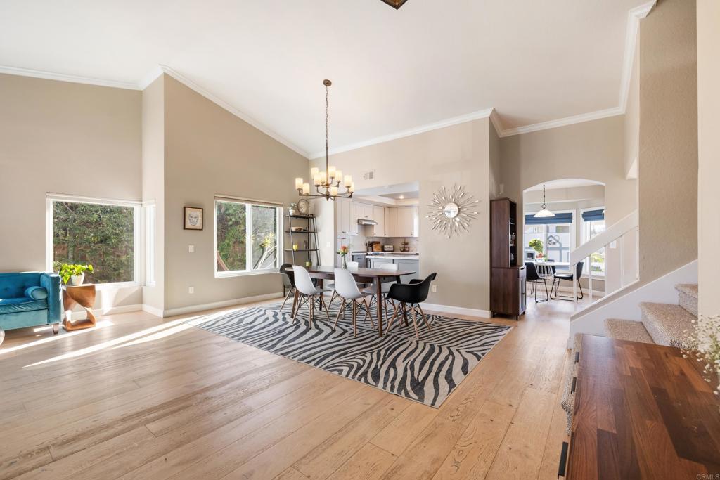 2072 Wandering Road Encinitas, CA 92024 - Photo 3 of 28