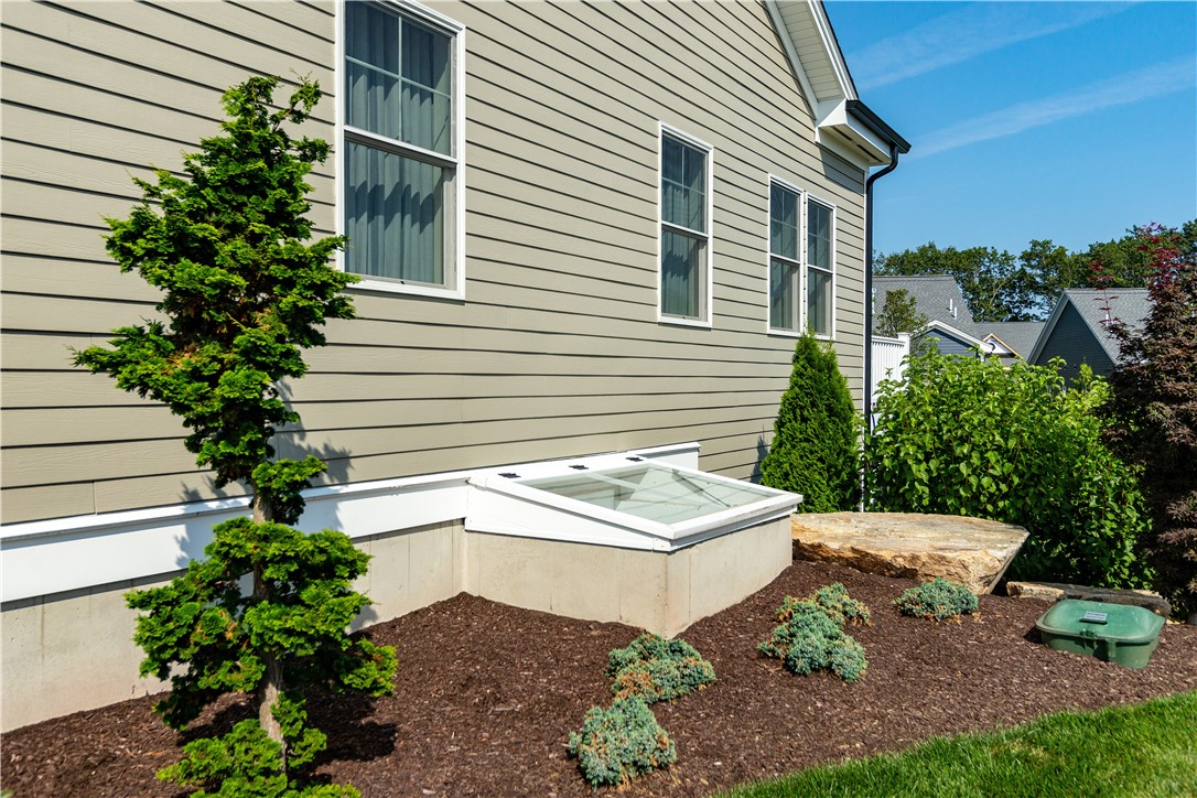 25 Wescott Way, Unit 80 Coventry, RI 02816 - Photo 42 of 48