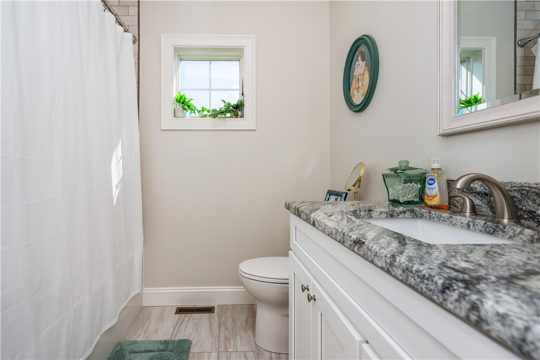 25 Wescott Way, Unit 80 Coventry, RI 02816 - Photo 10 of 48