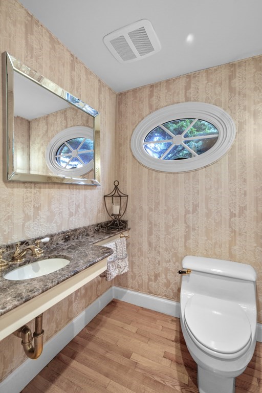 7 Tip Top Road Swampscott, MA 01907 - Photo 14 of 42 Gallery Image 14