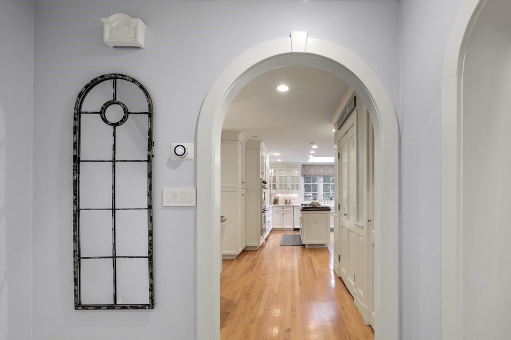 7 Tip Top Road Swampscott, MA 01907 - Photo 15 of 42 Gallery Image 15