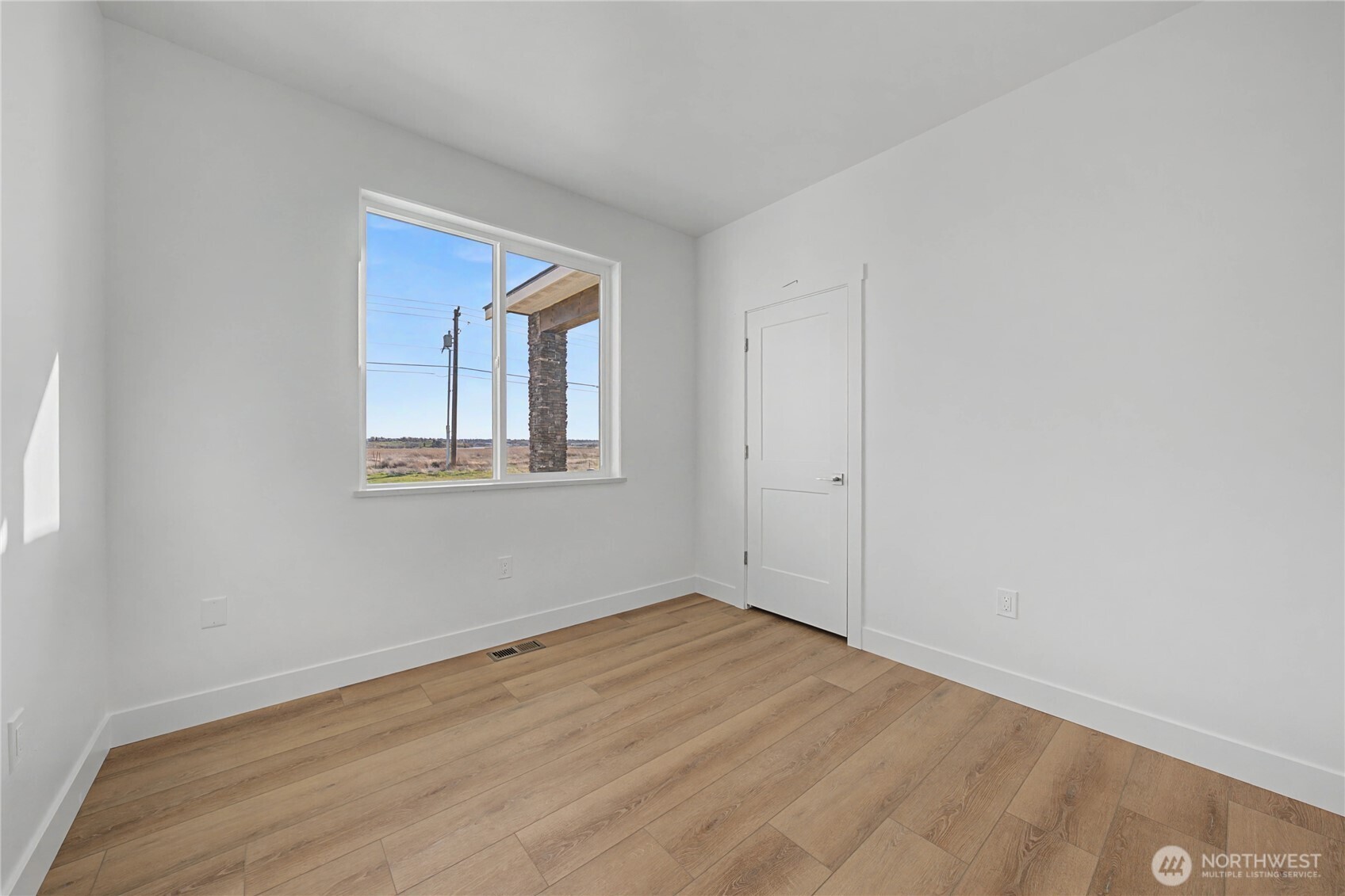 2920 Ne Road Moses Lake, WA 98837 - Photo 13 of 39 Gallery Image 13