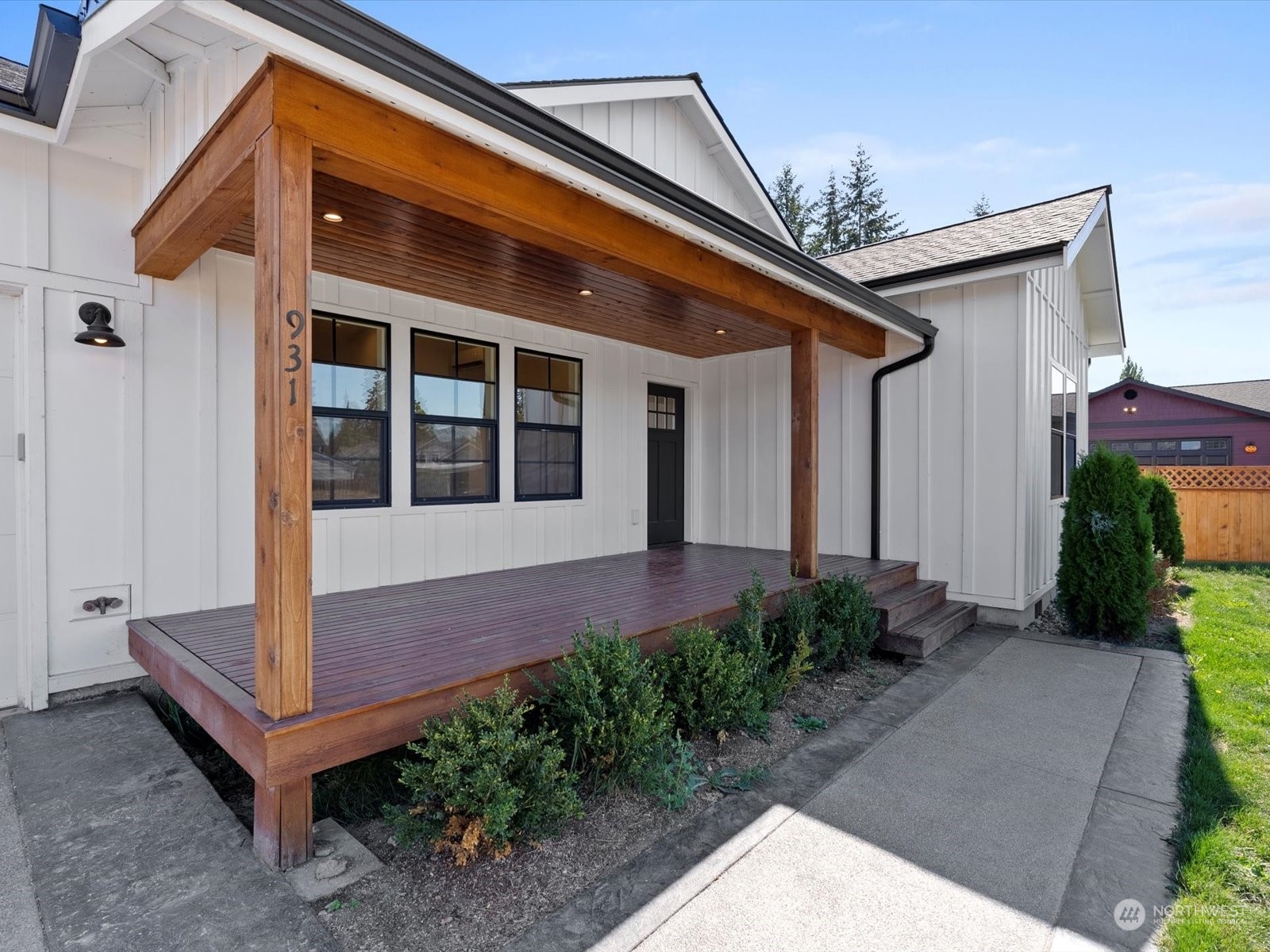 939 Wicker Road Sedro-Woolley, WA 98284 - Photo 3 of 27 Gallery Image 3