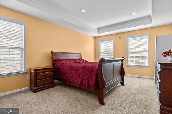 $1,075,000 | 5 Kingsley Court, Newtown, PA 18940