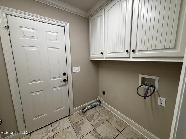 $2,100 | 990 Clubhouse Drive, Pearl, MS 39208