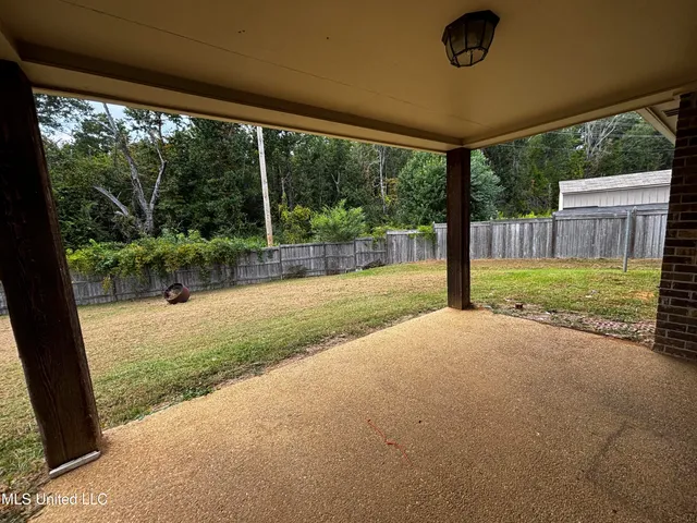 $2,100 | 990 Clubhouse Drive, Pearl, MS 39208