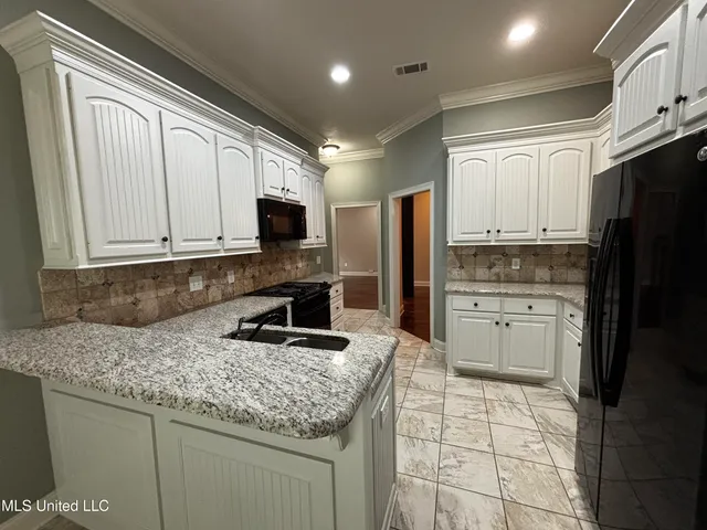 $2,100 | 990 Clubhouse Drive, Pearl, MS 39208