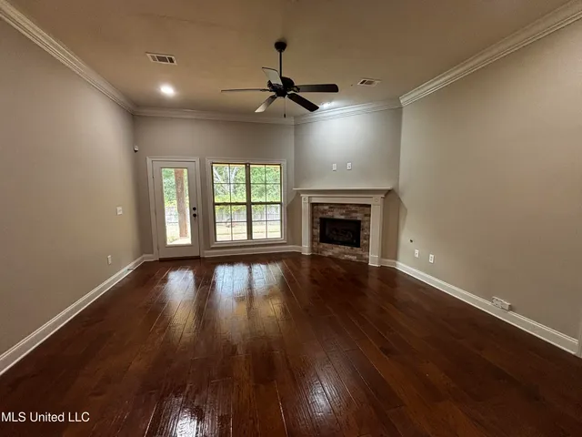 $2,100 | 990 Clubhouse Drive, Pearl, MS 39208