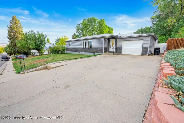$380,000 | 870 Green Street, Craig, CO 81625