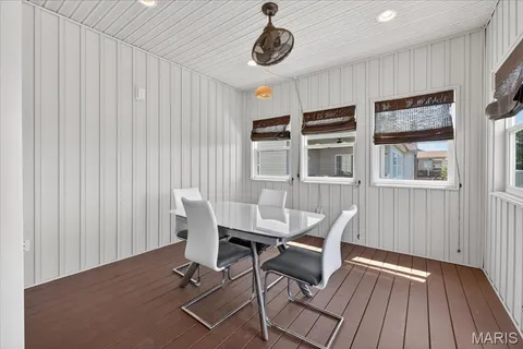 $550,000 | 322 Pointe Loma Boulevard, Lake St. Louis, MO 63367