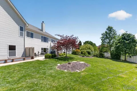 $550,000 | 322 Pointe Loma Boulevard, Lake St. Louis, MO 63367