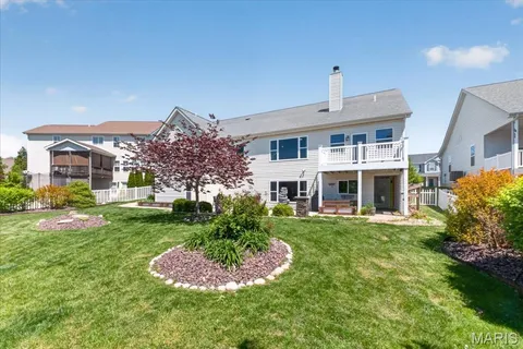 $550,000 | 322 Pointe Loma Boulevard, Lake St. Louis, MO 63367