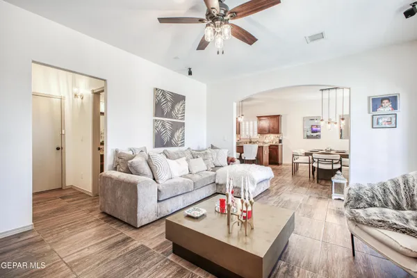 $339,950 | 6081 Rivet Place, El Paso, TX 79932