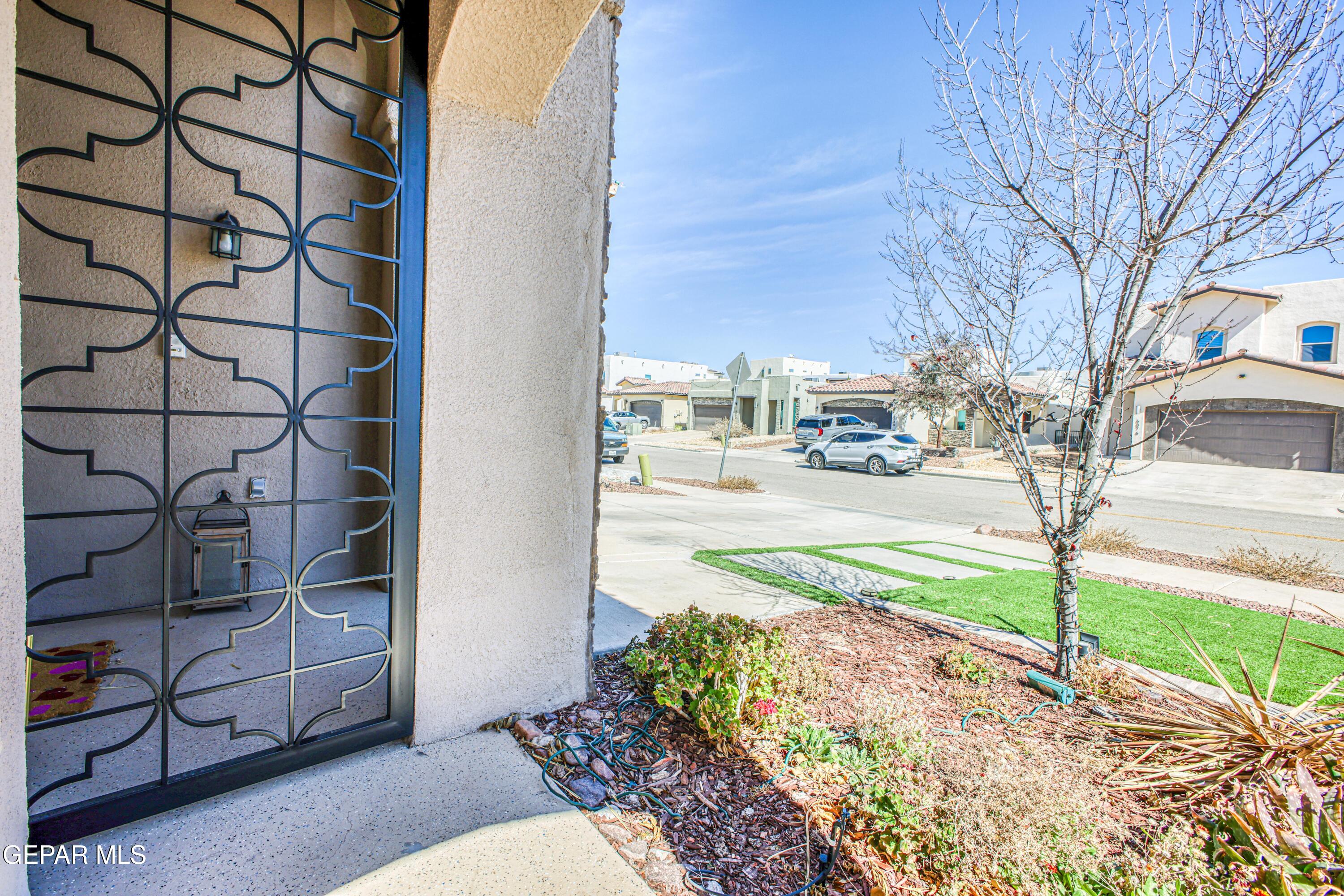 6081 Rivet Place El Paso, TX 79932 - Photo 5 of 64 362A4495_HDR