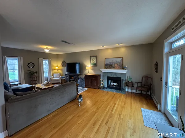 $599,000 | 59 Harris Rd Extension, Salem, CT 06420