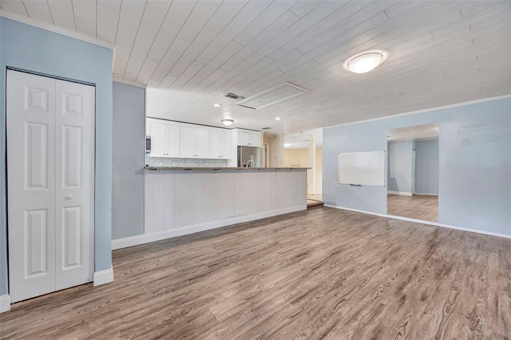 407 1st Avenue Northeast Lutz, FL 33549 - Photo 18 of 53