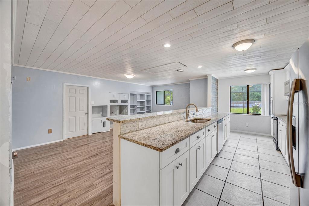 407 1st Avenue Northeast Lutz, FL 33549 - Photo 21 of 53