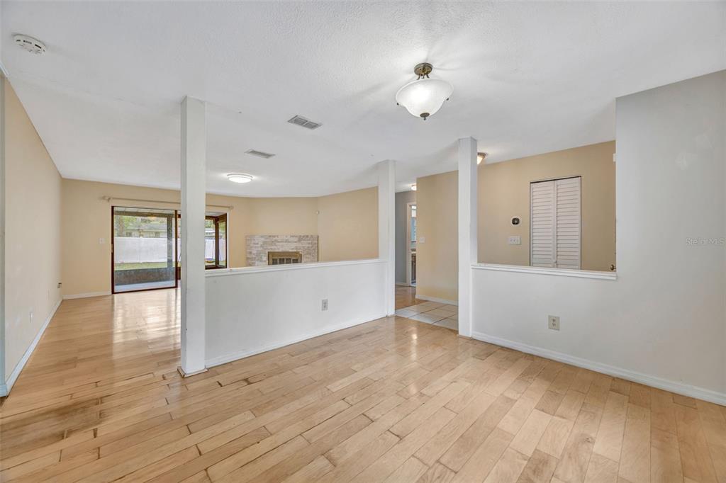 407 1st Avenue Northeast Lutz, FL 33549 - Photo 24 of 53