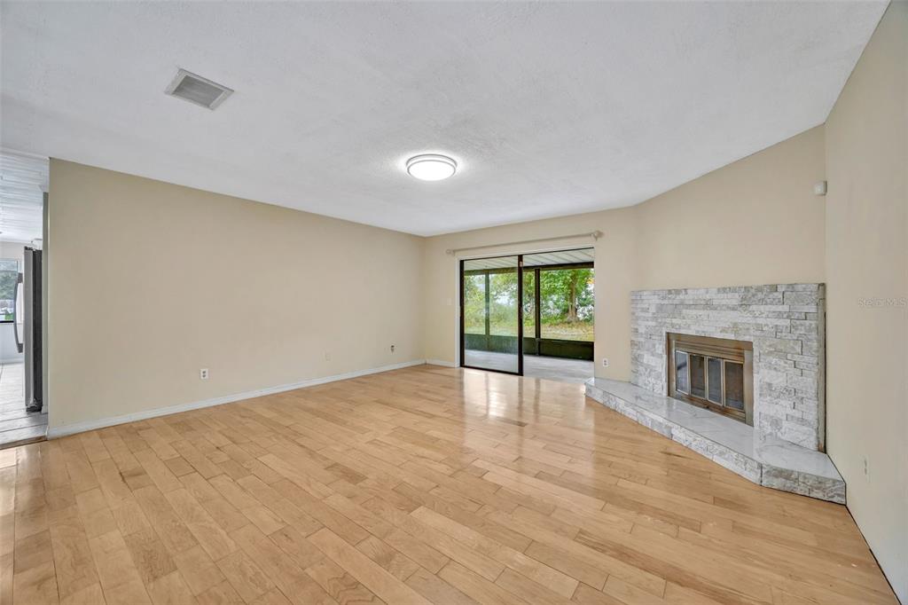 407 1st Avenue Northeast Lutz, FL 33549 - Photo 28 of 53