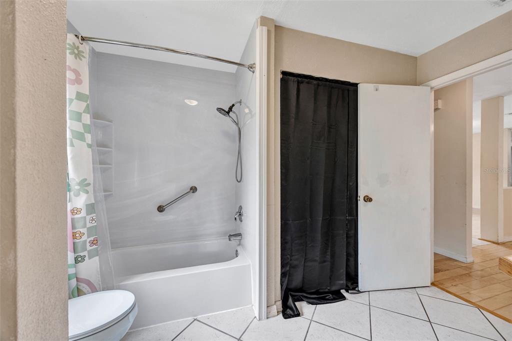 407 1st Avenue Northeast Lutz, FL 33549 - Photo 33 of 53