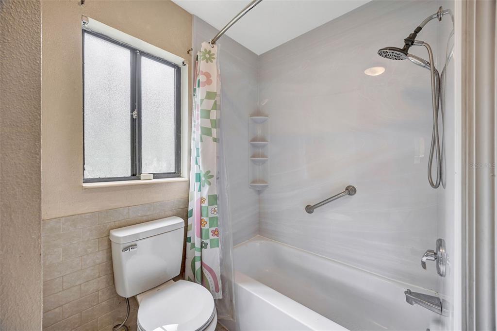 407 1st Avenue Northeast Lutz, FL 33549 - Photo 34 of 53