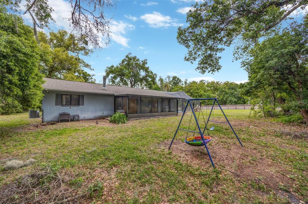 407 1st Avenue Northeast Lutz, FL 33549 - Photo 43 of 53