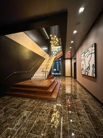 $5,750,000 | 1 Franklin Street, Unit 5106, Boston, MA 02110