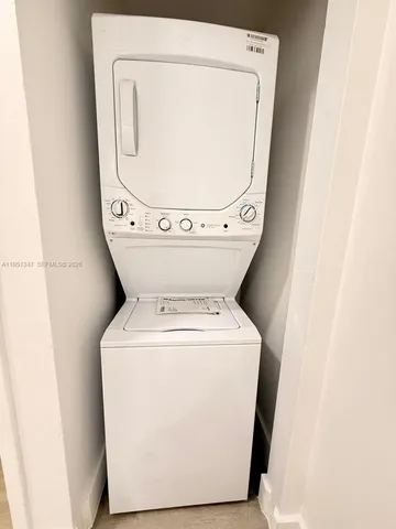 $409,500 | 7064 Woodmont Avenue, Tamarac, FL 33321