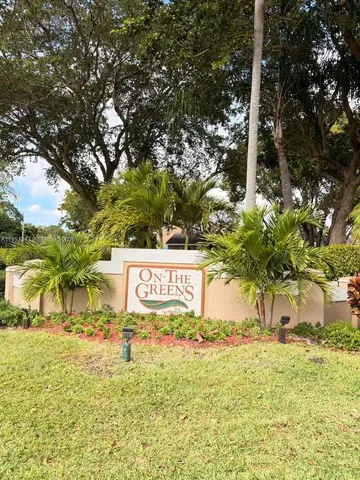 $409,500 | 7064 Woodmont Avenue, Tamarac, FL 33321