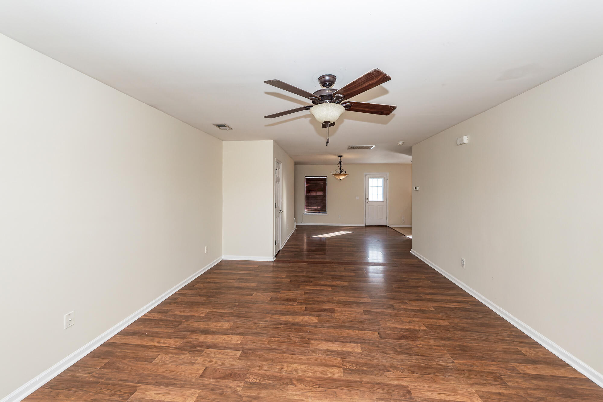 303 Cicadas Song Drive Moncks Corner, SC 29461 - Photo 6 of 31 05