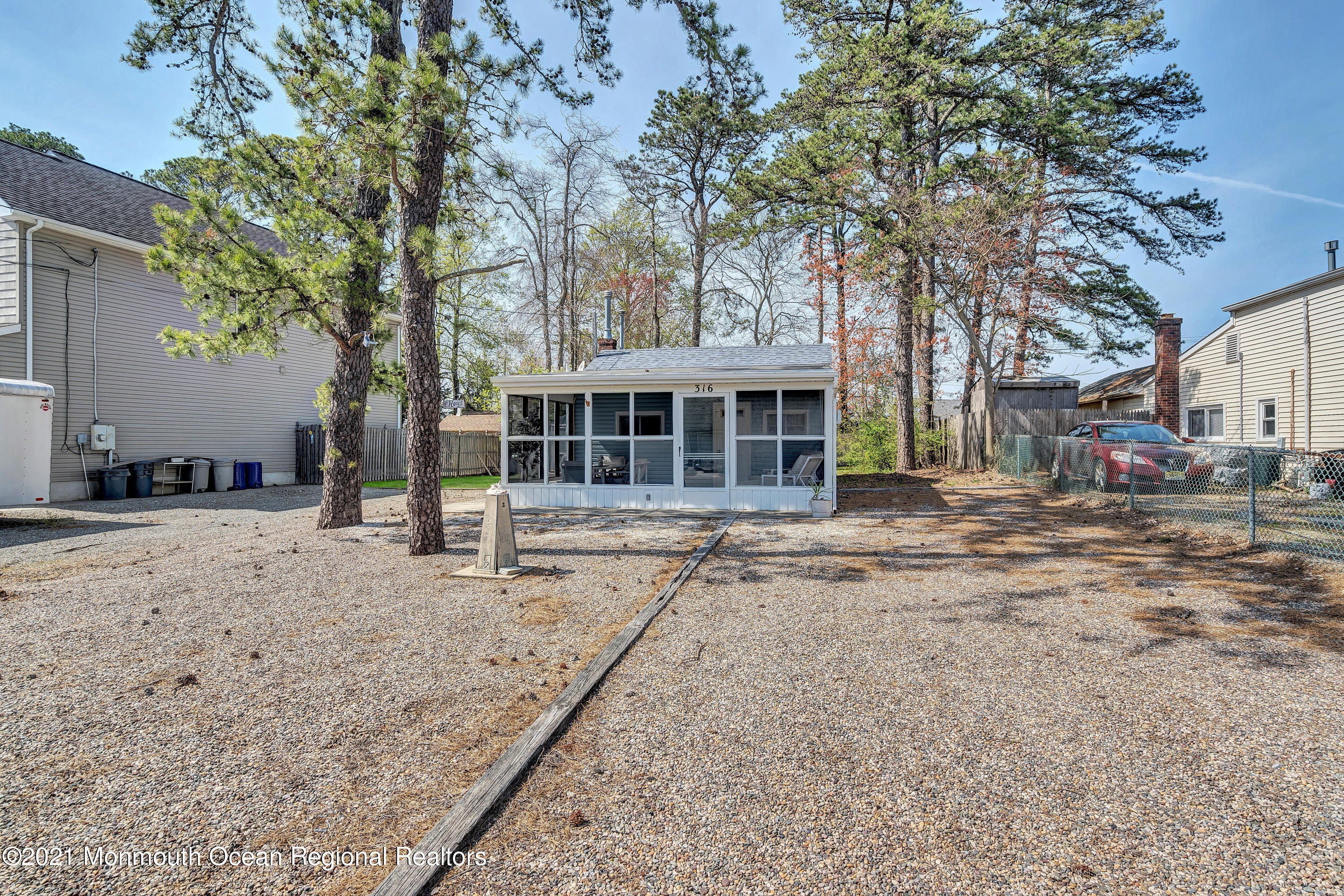 316 Nantucket Road Forked River, NJ 08731 - Photo 4 of 40 1 (4)