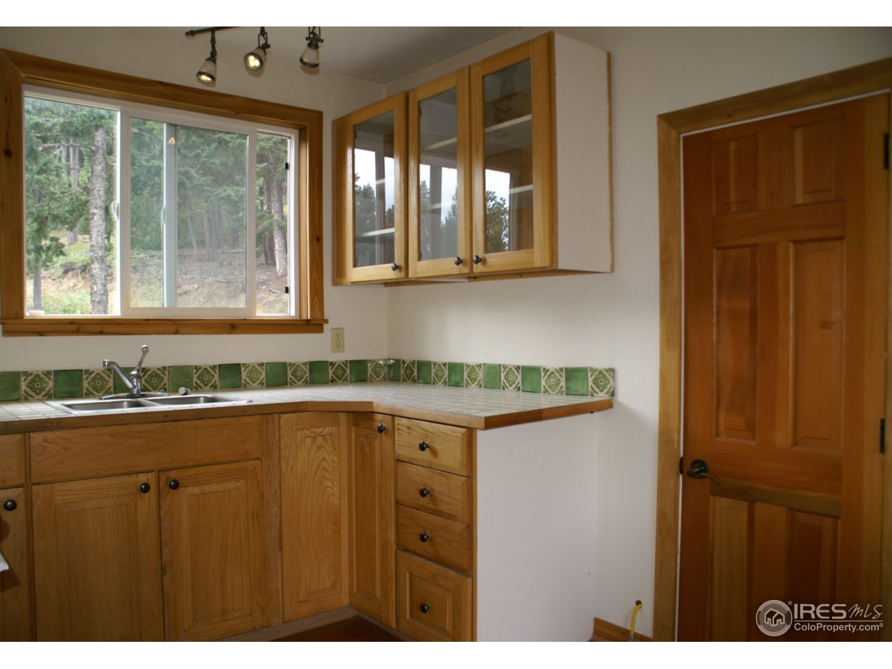 585 Primos Road Boulder, CO 80302 - Photo 3 of 11 Storage