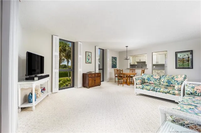 $359,900 | 1357 Northeast Ocean Boulevard, Unit 216, Stuart, FL 34996