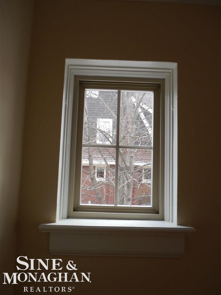 2032 Hawthorne Road Grosse Pointe Woods, MI 48236 - Photo 20 of 25