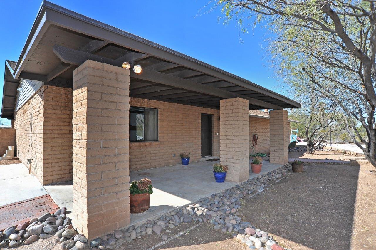 4701 North Bear Canyon Road Tucson, AZ 85749 - Photo 8 of 38