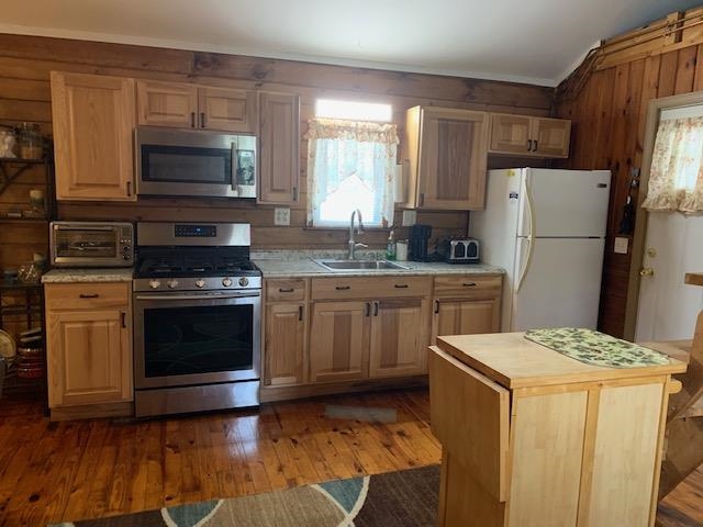 222 Fishing Access Road Sudbury, VT 05733 - Photo 10 of 24