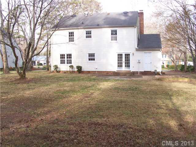 9635 Watergate Road Charlotte, NC 28270 - Photo 2 of 15 Gallery Image 2