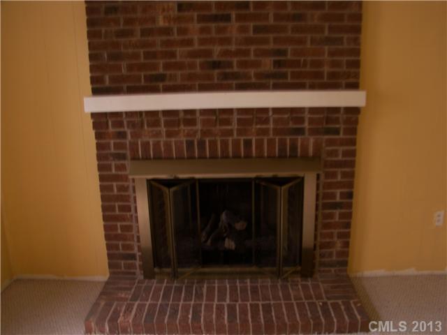 9635 Watergate Road Charlotte, NC 28270 - Photo 13 of 15 Gallery Image 13