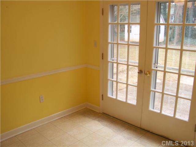 9635 Watergate Road Charlotte, NC 28270 - Photo 8 of 15 Gallery Image 8
