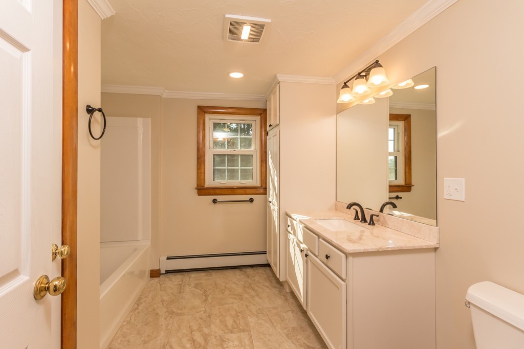 175 Marshall Road Fitchburg, MA 01420 - Photo 12 of 22 Gallery Image 12