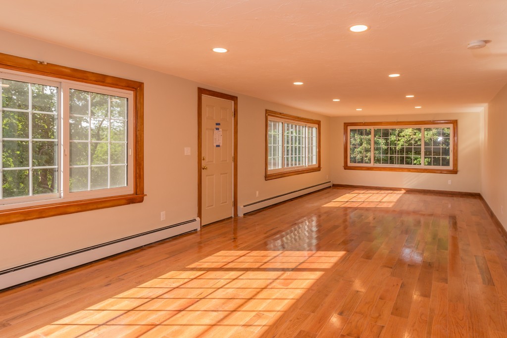 175 Marshall Road Fitchburg, MA 01420 - Photo 5 of 22 Gallery Image 5