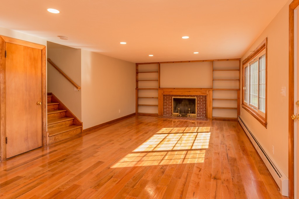 175 Marshall Road Fitchburg, MA 01420 - Photo 7 of 22 Gallery Image 7